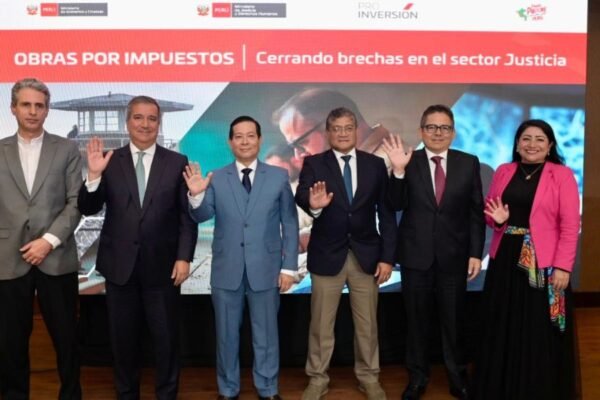 PROINVERSIÓN y MINJUSDH presentan cartera de proyectos para fortalecer el sector justicia