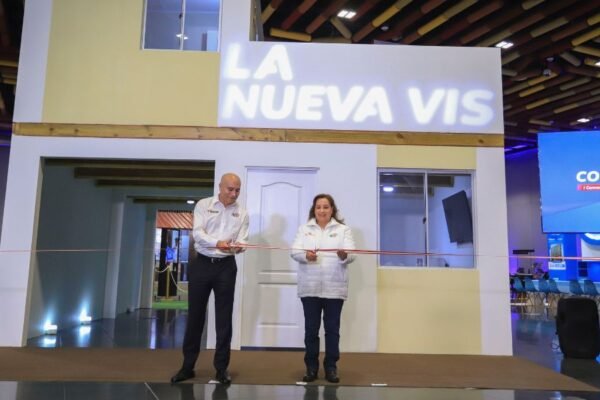 Presidenta Dina Boluarte presentó la nueva Vivienda de Interés Social de mayor tamaño dirigida a las familias más necesitadas a nivel nacional