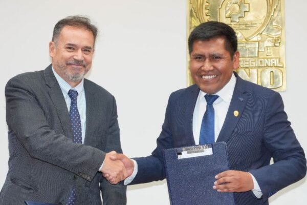 Gobierno Regional de Puno y el consorcio integrado por Minsur S.A. y Ferreyros S.A. firmaron un convenio de inversión pública bajo la modalidad de Obras por Impuestos (OxI) para ejecutar el proyecto de mejoramiento y ampliación del Hospital Carlos Cornejo Roselló Vizcardo, en Azángaro.