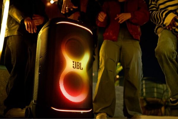 JBL lanza la PartyBox 520