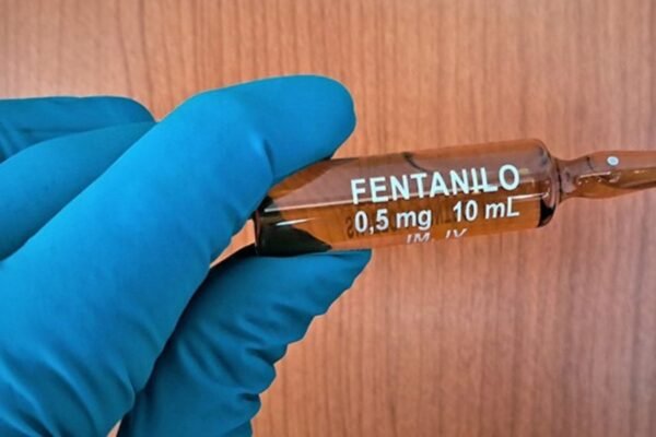 Digemid fortalece capacidades de farmacéuticos responsables de la dispensación y control de fentanilo a nivel nacional