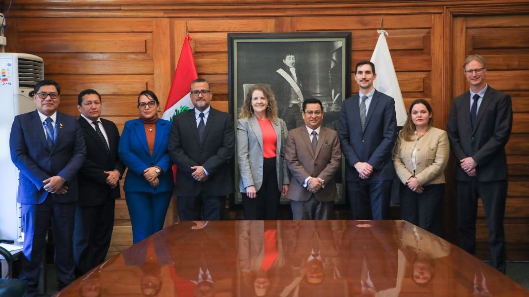 Se fortalece alianza entre CDC Perú y CDC Estados Unidos bajo el enfoque “One Health” para la prevención de pandemias