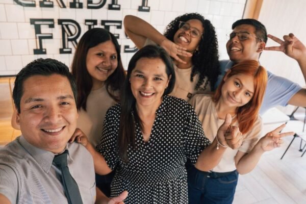 Arcos Dorados generó más de 3,600 oportunidades de formación y empleo en Perú