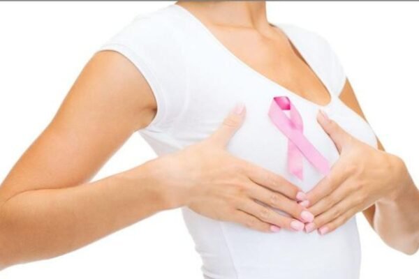 Mujeres peruanas finalmente tendrán acceso a tratamiento oncológico de última tecnología de manera gratuita
