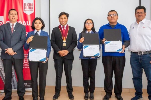 SIDERPERU, SENATI y la Municipalidad Distrital de Yura impulsan el talento técnico en Yura con becas gratuitas de estudios técnicos