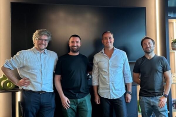 Globant y Egg lanzan “AI Talent Shift”, un programa de capacitación para impulsar la adopción de la IA dentro de las organizaciones