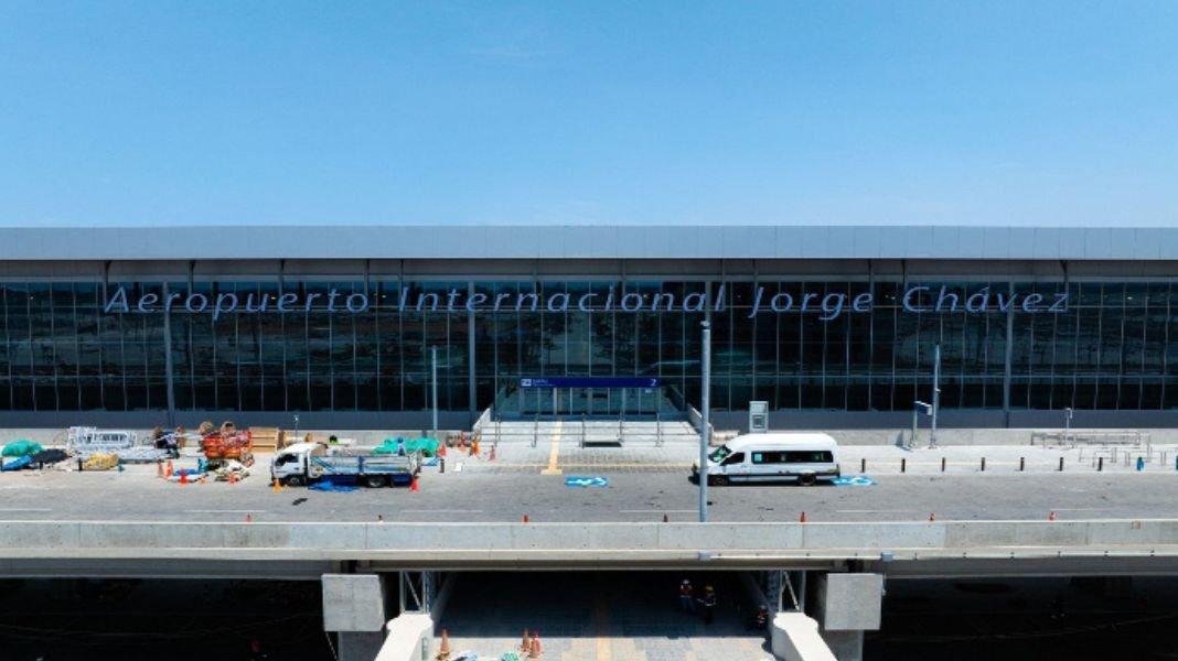 Evalúan avances del Tren Lima-Chosica y de la interconexión de Línea 4 con el Aeropuerto Jorge Chávez