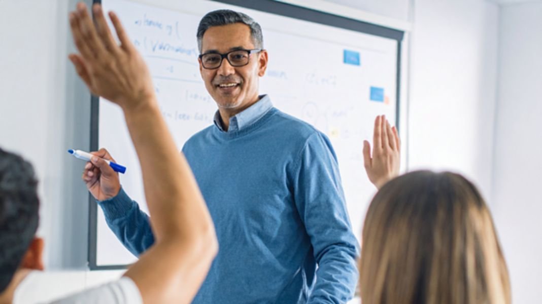 De la teoría a la práctica: tres claves para diseñar una clase efectiva