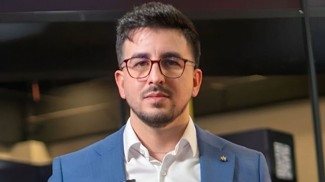 Yoandris Rives Rodríguez,