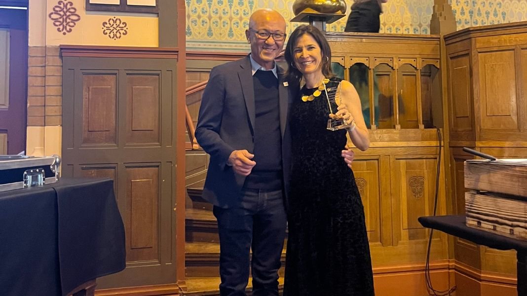 Iniciativa chilena para el cáncer infantil es reconocida en Ámsterdam