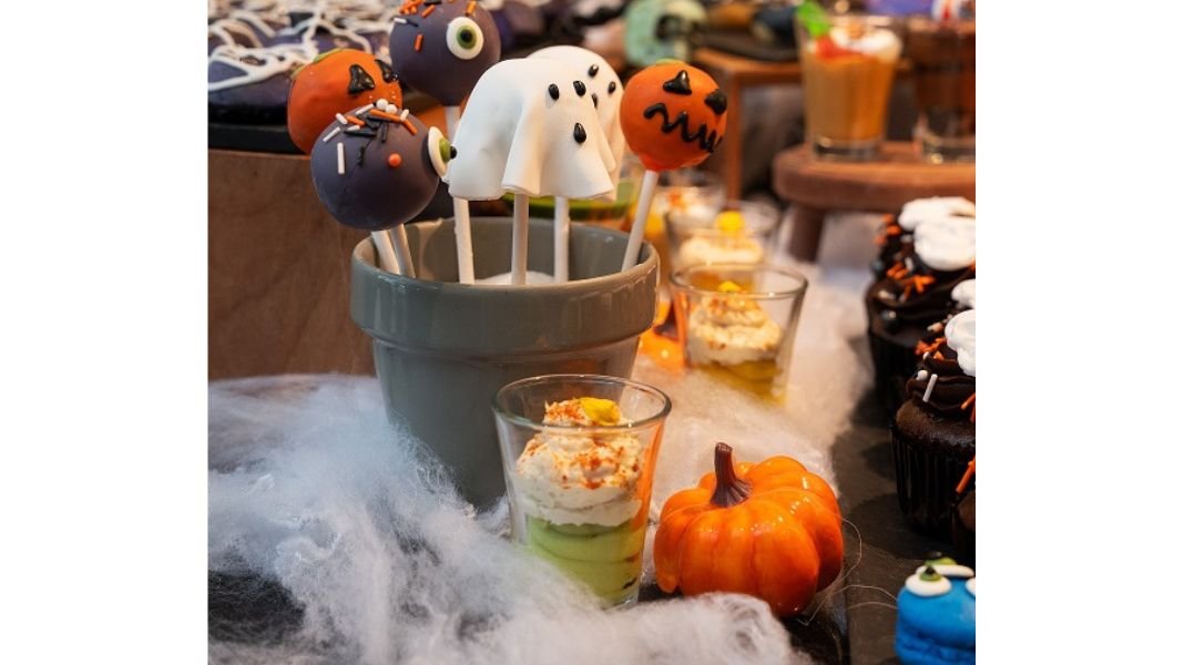 Experiencias inolvidables en Pullman: Tea Time de Halloween y Noche Criolla con música en vivo