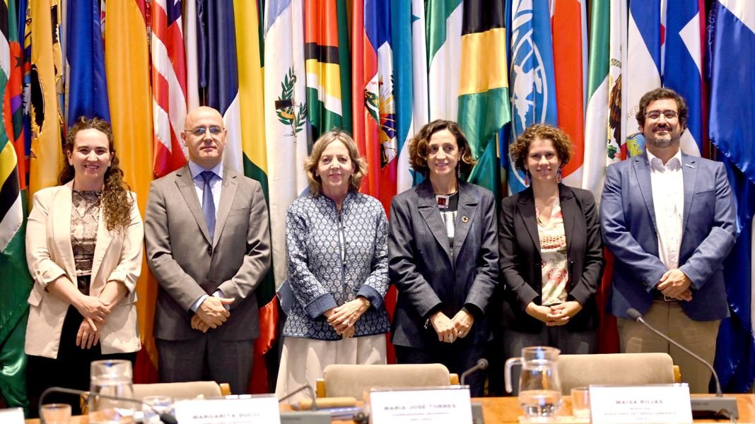 Pacto Global Chile, Gobierno y Naciones Unidas dialogan sobre los desafíos para acelerar la acción climática rumbo a la COP30