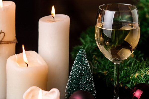 Cómo escoger un buen vino para sorprender a la familia en las celebraciones de fin de año