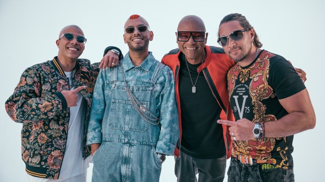 Fer Ariza y Proyecto Uno presentan “El Discman”, una explosión de ritmo para cerrar 2025 por lo alto