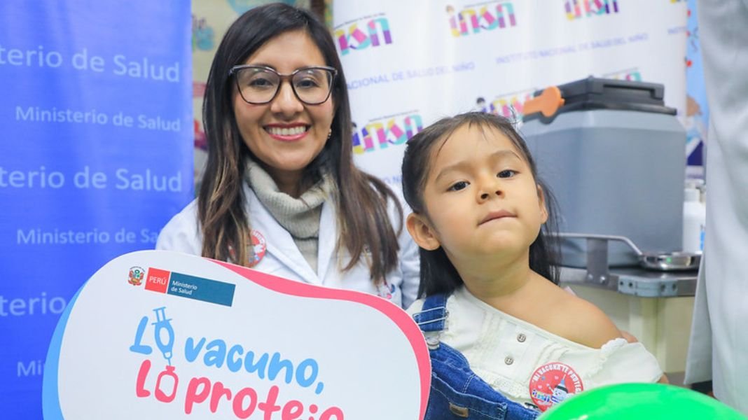 Minsa exhorta a los padres de familia a vacunar a sus hijos contra el sarampión