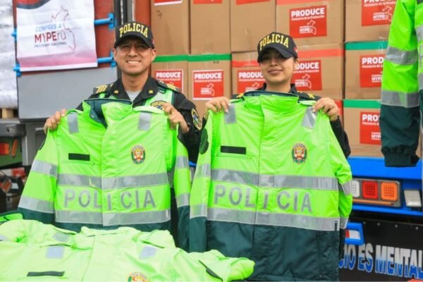 MYPE peruanas elaboraron más de 123 mil prendas que fueron entregadas a la Policía Nacional para fortalecer la seguridad ciudadana