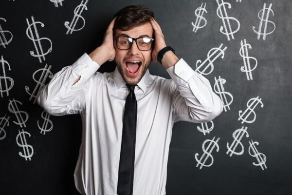 El lado oscuro de recibir una herencia: las deudas.