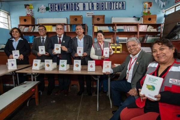 Colección Populibros Caslit llegará a más de 400 mil estudiantes para fomentar el hábito lector