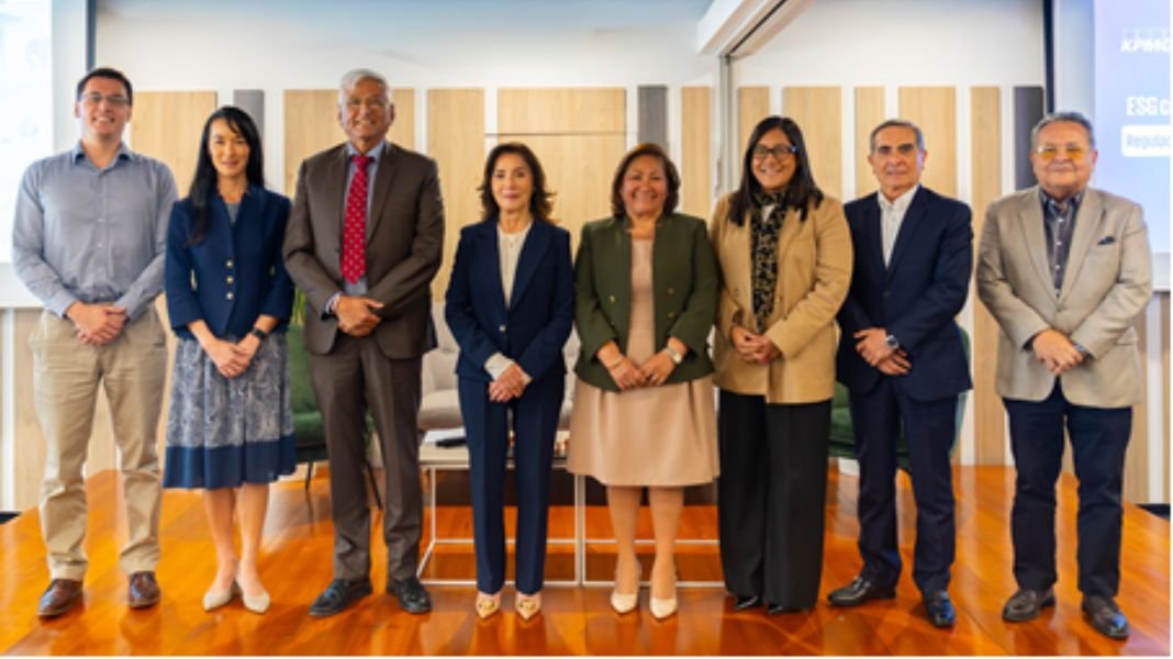 Universidad Autónoma del Perú y KPMG promueven el diálogo sobre sostenibilidad y valor empresarial