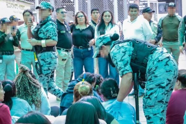 INPE intensifica lucha contra el crimen: presidente Iván Paredes y viceministra Shadia Valdez liderarón mega operativo en Penal de Mujeres Chorrillos