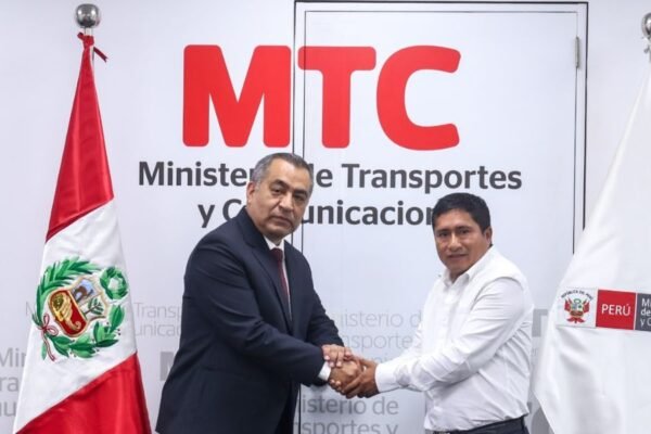 MTC articula con autoridades de Pataz ejecución de carretera
