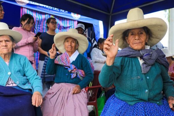 Minsa Móvil alcanza cerca de medio millón de atenciones y 1800 intervenciones quirúrgicas en lo que va de 2025