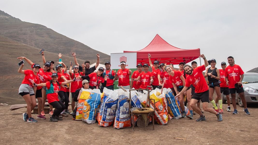 Perú Trail Series impulsa nueva jornada “Corre & Limpia” para proteger los espacios naturales de Pachacamac