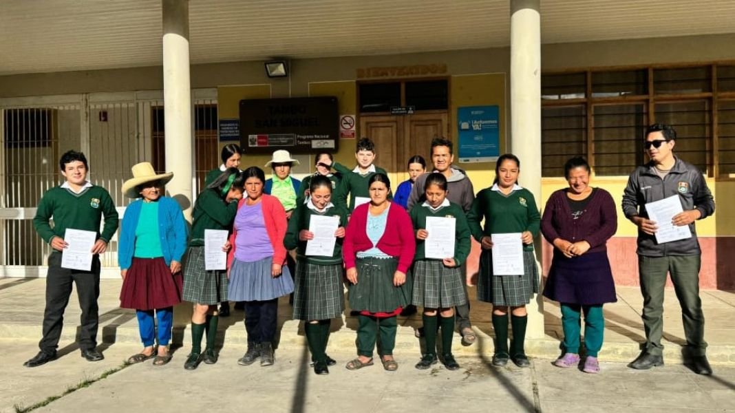 Rumbo a la meta: 6227 jóvenes de zonas rurales están aptos para rendir examen de Beca 18 con apoyo de Tambos del Midis