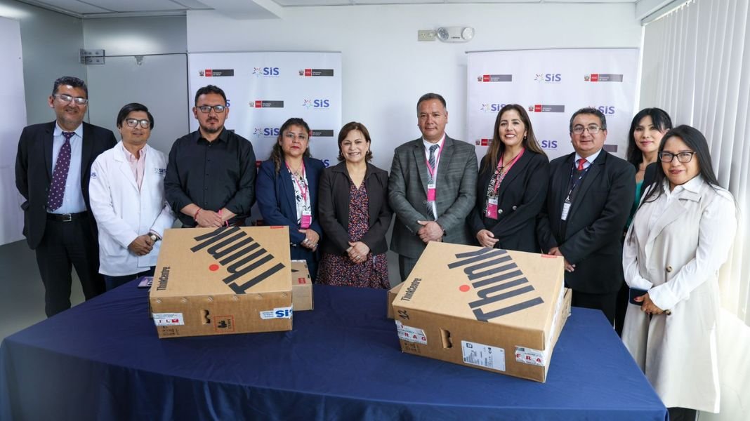 SIS garantiza financiamiento de atenciones de salud para el 2026 tras acuerdos con gobiernos regionales