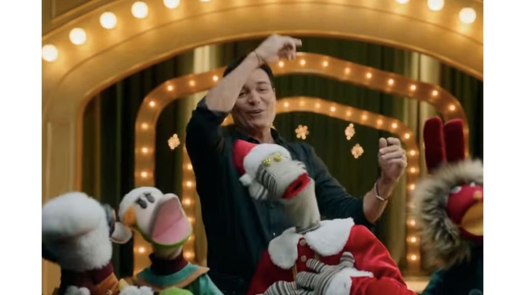 Falabella y DYU estrenan una nueva Navidad: Chayanne y 31 Minutos protagonizan la campaña 2025