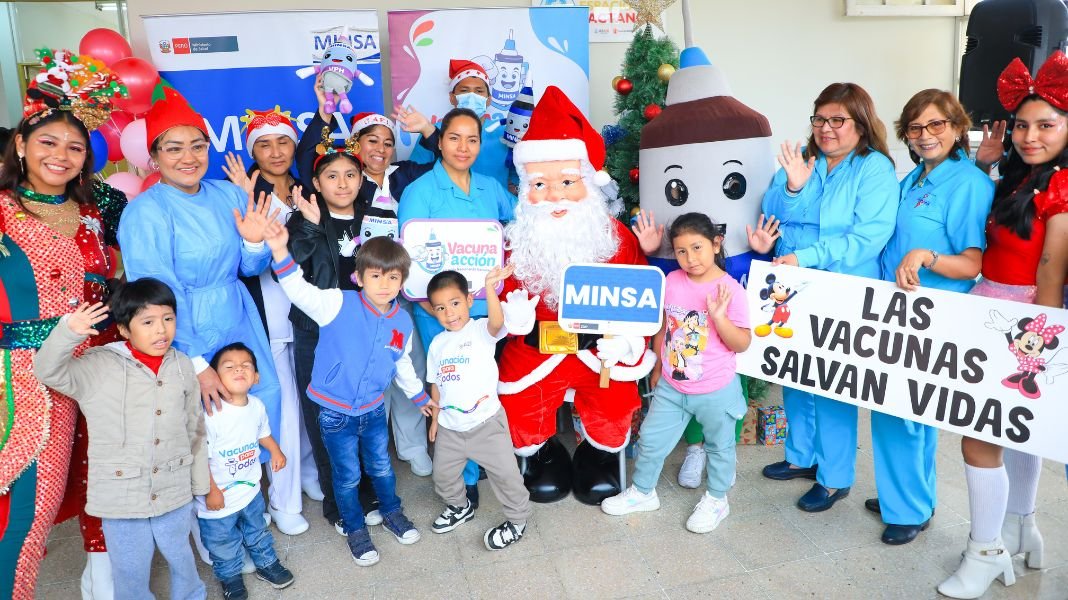Navidad segura: Minsa impulsa jornada especial de vacunación en el Hospital Arzobispo Loayza