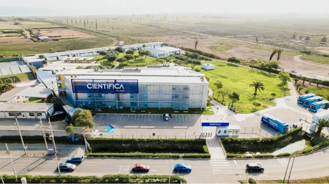 Universitarios se reunirán en el Tribunal Constitucional para debatir sobre retroceso de glaciares y derechos de la naturaleza