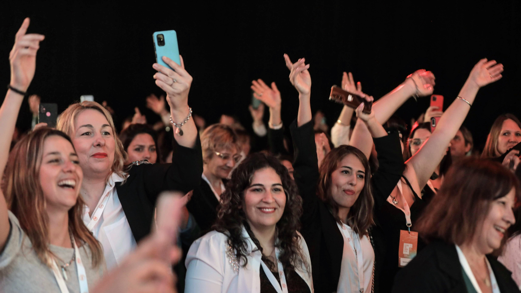 Nuevo año, nuevo proyecto: prepárate para emprender con estrategia y sostener un negocio en el tiempo