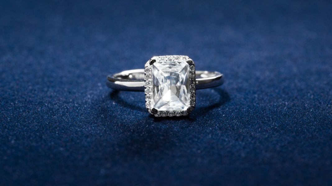 La joya perfecta para Navidad: descubre el significado de cinco gemas