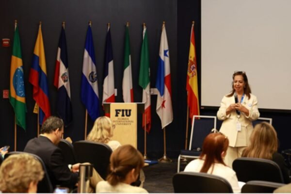 La Asamblea Internacional para la Paz y el Desarrollo consolida liderazgo mundial desde Miami con participación de más de 20 países