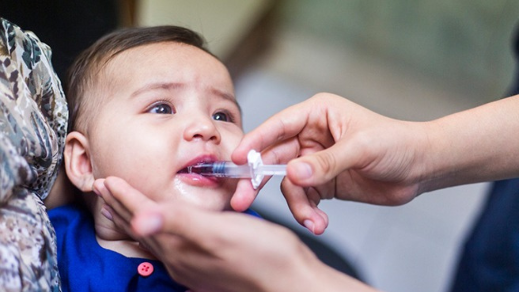 Minsa emite alerta epidemiológica ante alto riesgo de importación y transmisión de sarampión y polio en el país