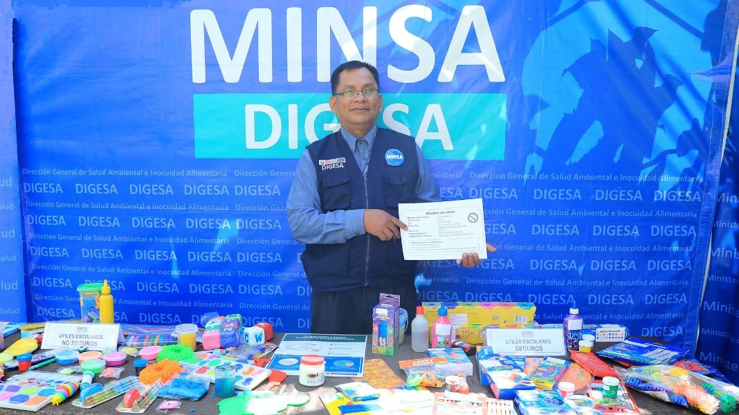 Minsa impulsa campaña “útiles escolares seguros y saludables 2026”