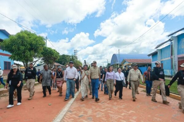 Ministra Lesly Shica anuncia instalación de Tambo Purús para acercar servicios del Estado a la comunidad de Ucayali