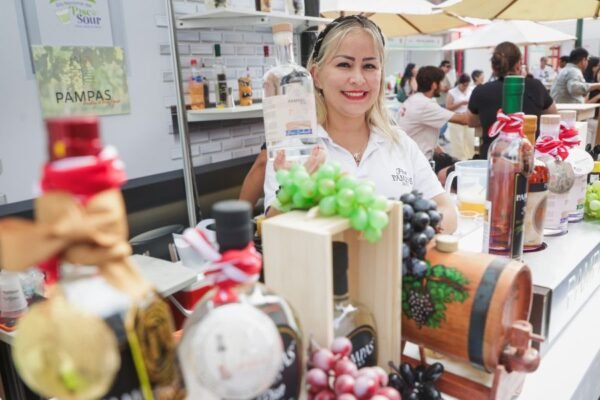 Día del Pisco Sour: PRODUCE inaugura feria con más de 50 productores y emprendedores pisqueros