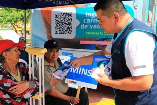 Minsa protege a más de 100 mil niños durante Semana de Intensificación de la Vacunación a nivel nacional