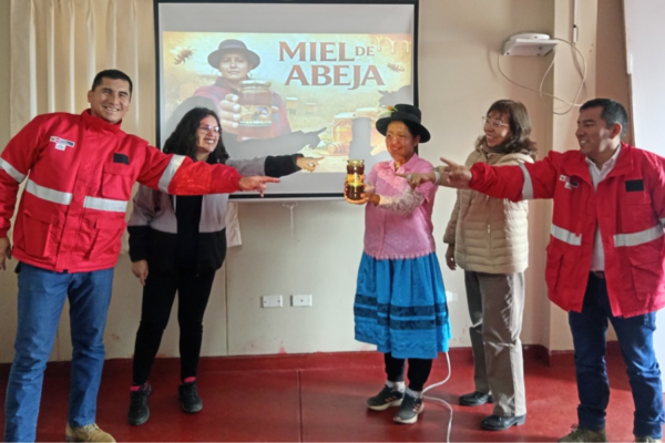 Madres de zonas rurales impulsan sus sueños de emprendimiento con apoyo del programa PAIS y DreamBuilder