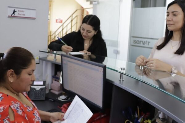 SERVIR fortalece la atención de consultas para orientar a entidades públicas, servidores públicos y ciudadanía