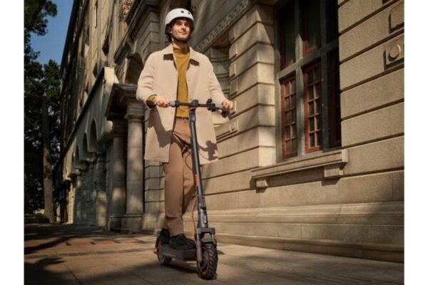 Movilidad urbana: scooters eléctricos ganan protagonismo como alternativa práctica para los desplazamientos diarios