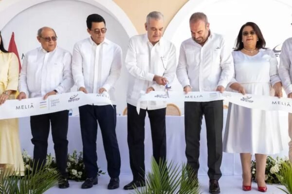 El Presidente de la República Dominicana inaugura la Escuela de Hostelería Gabriel Escarrer Juliá