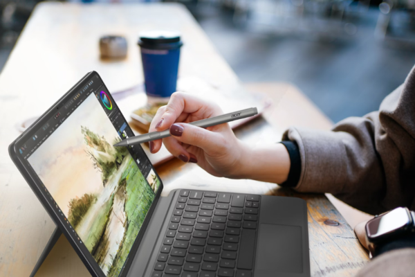 El auge del Stylus: ¿Por qué el lápiz digital define la compra de tablets en 2026?