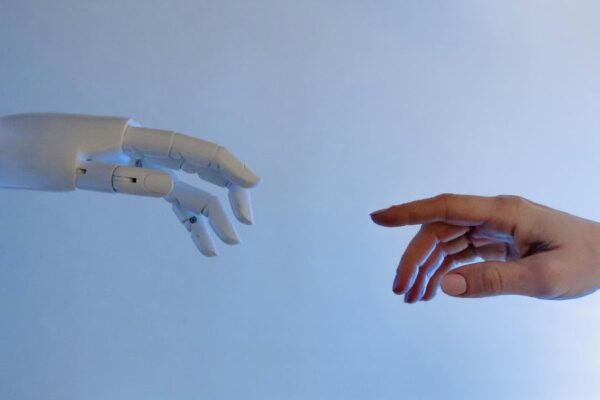 Peruanos están dispuestos a usar la IA para gestionar su vida personal