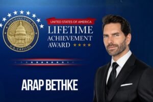 Arap Bethke es honrado con el U.S. Capitol Lifetime Achievement Award y “The Capitol Medal” por su liderazgo e impacto social