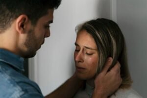 Relaciones abusivas: cinco consejos para salir y no volver al mismo ciclo