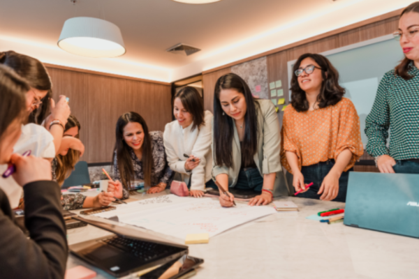 ¿Tu negocio no crece? Conoce los errores en la gestión de personas que podrían estar frenando a tu empresa