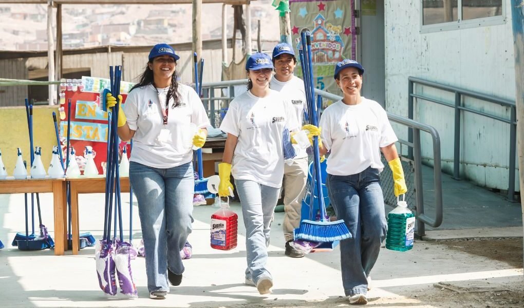 Sapolio Profesional y Water For People impulsan voluntariado corporativo para fortalecer la higiene y el saneamiento en las escuelas